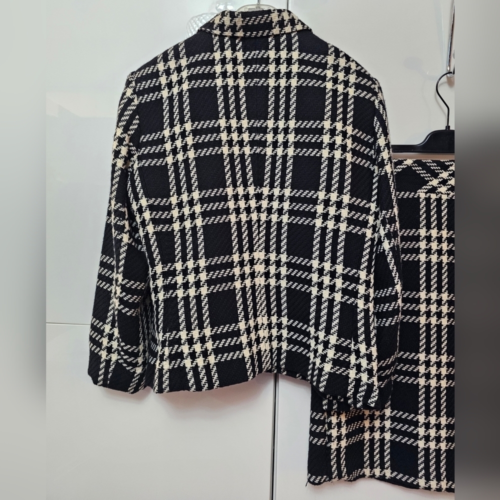 Timeless 90s Vintage Villager Plaid Jacket & Skirt Set from Mom’s Closet - Picture 7 of 14